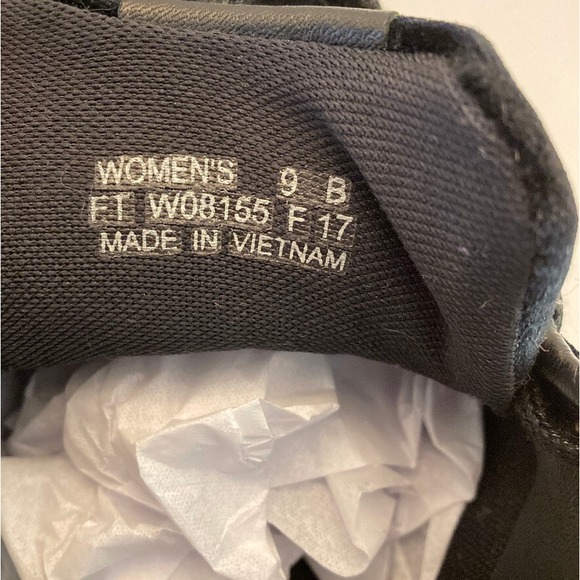 Cole Haan Grandpro Black Velvet Sneakers Womens 9 Medium Lace Up Low Top - Picture 9 of 9